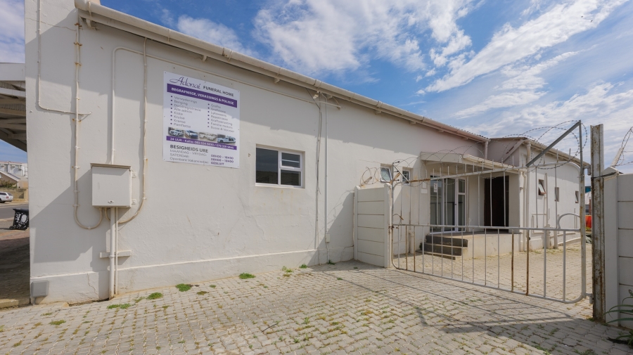 Commercial Property for Sale in Bredasdorp Western Cape